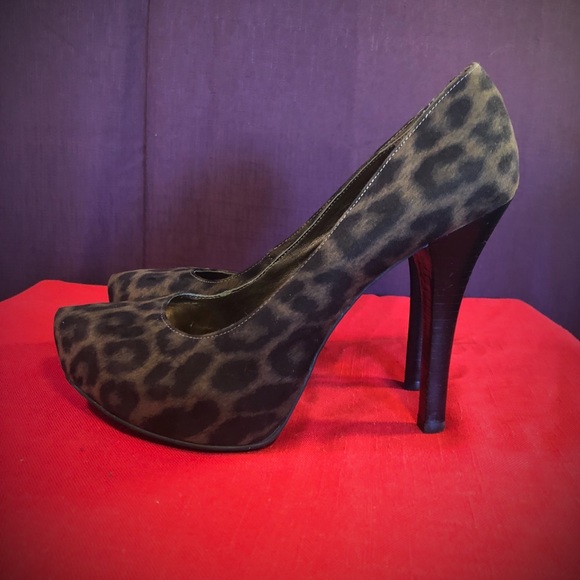 Carlos Santana, Leopard Print, Pumps - Picture 6 of 7